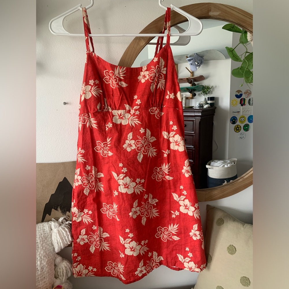 Red Hawaiian mini dress